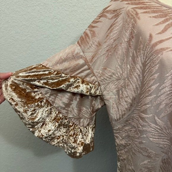 UMGEE USA Leave Print Bell Sleeve Midi Shift Dress Beige Velour Velvet - Picture 3 of 11